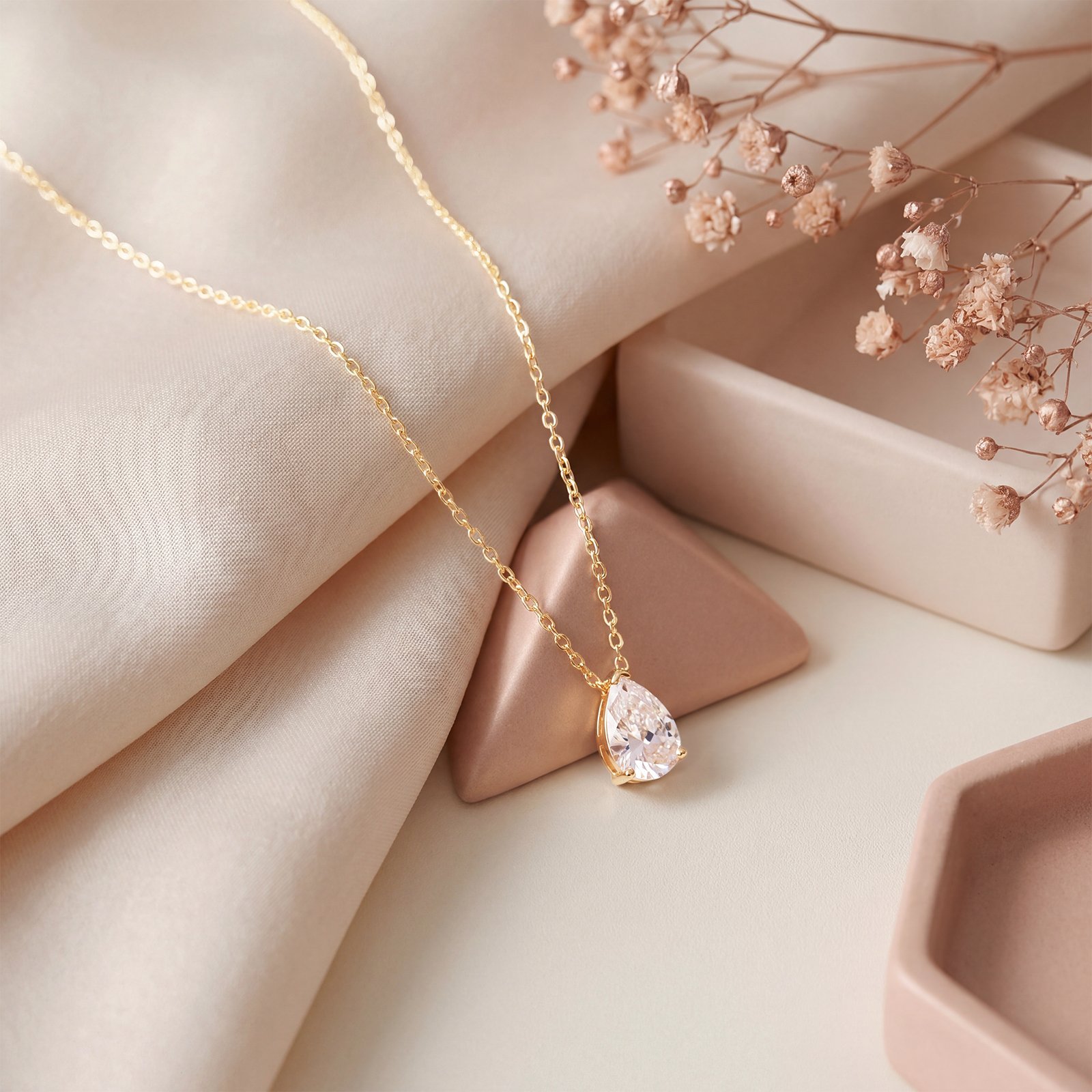 uniqtrue 14k gold plated cubic zirconia necklaces for women non tarnish, hypoallergenic solitaire dainty teardrop pendant necklace trendy simple prom wedding cz choker necklace fashion jewelry gift uniqtrue 14k gold plated cubic zirconia necklaces for women non tarnish, hypoallergenic solitaire dainty teardrop pendant necklace trendy simple prom wedding cz choker necklace fashion jewelry gift